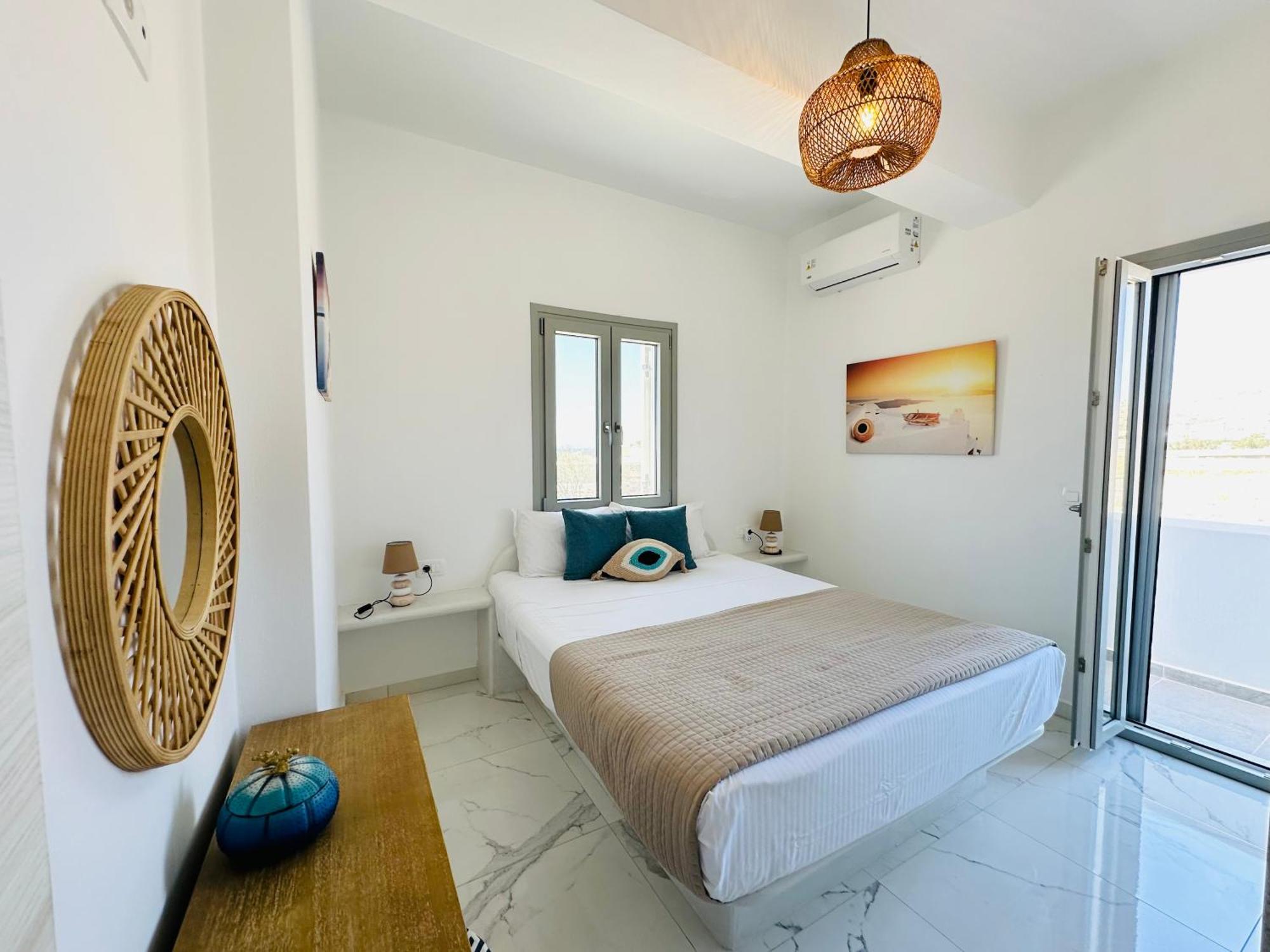 Santana Apartments Perivolos  Exterior photo
